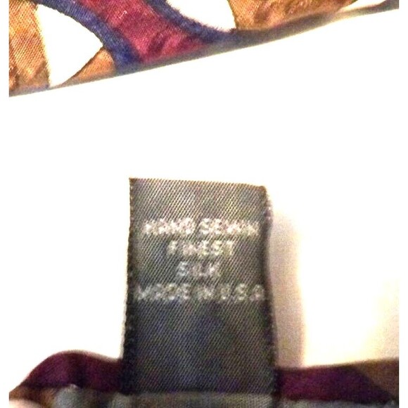 Robert Talbott 100% Silk Hand Sewn Multicolor Patterned Tie USA Geometric Patter - Picture 6 of 6